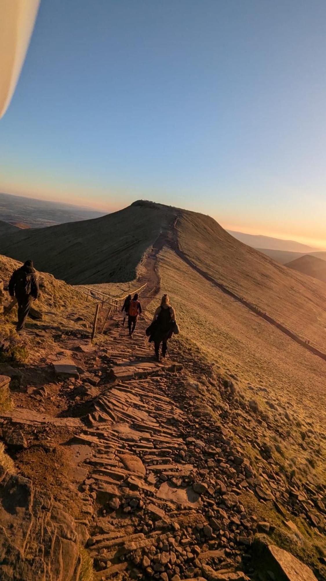 Dare Valley Cottage Ex Miners Cottage Near Zip World Pen Y Fan Waterfalls 에버데어 외부 사진